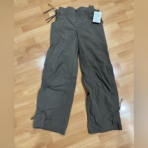 Brand New Lululemon Cinchable Wide-Leg HR Pant